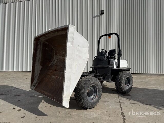 2010 Ausa D700AP 7 t 4x4 Motobasculeur 4x4 Dumper - Dúmper: foto 2 2010 Ausa D700AP 7 t 4x4 Motobasculeur 4x4 Dumper - Dúmper: foto 2
