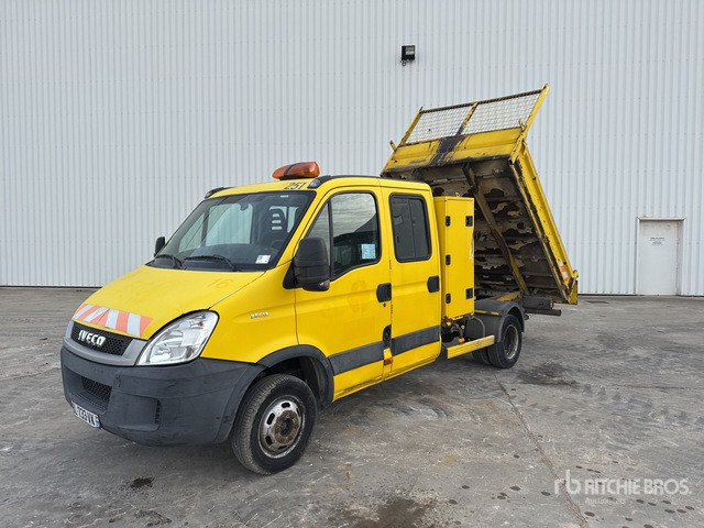 2011 Iveco 35C13 4x2 Camion Benne S/A Dump Truck - Volquete furgoneta, Furgoneta combi: foto 3 2011 Iveco 35C13 4x2 Camion Benne S/A Dump Truck - Volquete furgoneta, Furgoneta combi: foto 3