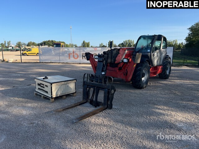 2011 Manitou 1840MT Chariot Telescopique (Inoperable) Telehandler - Manipulador telescópico: foto 2 2011 Manitou 1840MT Chariot Telescopique (Inoperable) Telehandler - Manipulador telescópico: foto 2