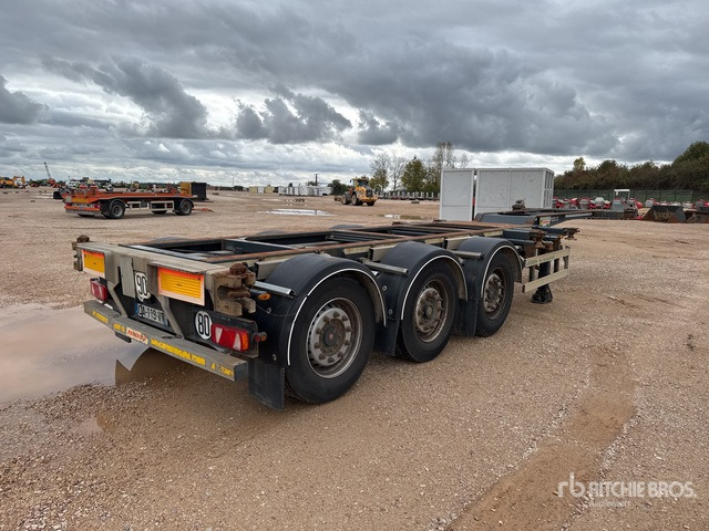 2012 Fruehauf D.0033.06.02 Tri/A Remorque Porte-Conteneur ... Container Trailer - Portacontenedore/ Intercambiable remolque: foto 3 2012 Fruehauf D.0033.06.02 Tri/A Remorque Porte-Conteneur ... Container Trailer - Portacontenedore/ Intercambiable remolque: foto 3