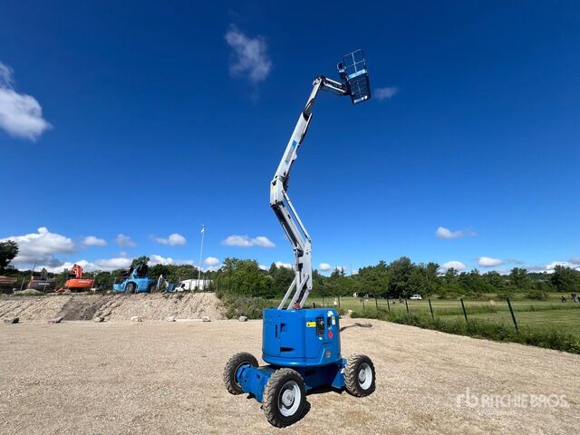 2012 Genie Z34/22 4WD Diesel Nacelle Articulee Articulating Boom Lift - Plataforma articulada: foto 2 2012 Genie Z34/22 4WD Diesel Nacelle Articulee Articulating Boom Lift - Plataforma articulada: foto 2