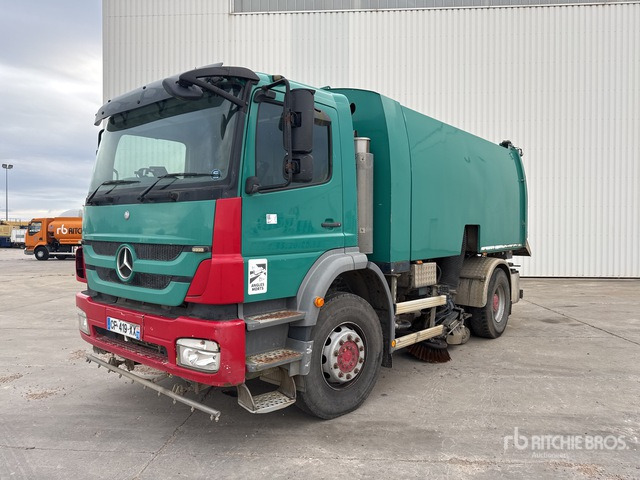 2012 Mercedes-Benz Axor 2012 Brock 7M3 on Balayeuse Sweeper Truck - Barredora vial: foto 2 2012 Mercedes-Benz Axor 2012 Brock 7M3 on Balayeuse Sweeper Truck - Barredora vial: foto 2