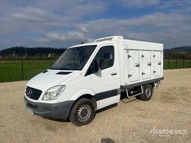 2012 Mercedes-Benz Sprinter 310 DCi 4x2 Crew Cab Camion Frigorifiqu ... Refrigerated Truck - Frigorífico camión: foto 1 2012 Mercedes-Benz Sprinter 310 DCi 4x2 Crew Cab Camion Frigorifiqu ... Refrigerated Truck - Frigorífico camión: foto 1