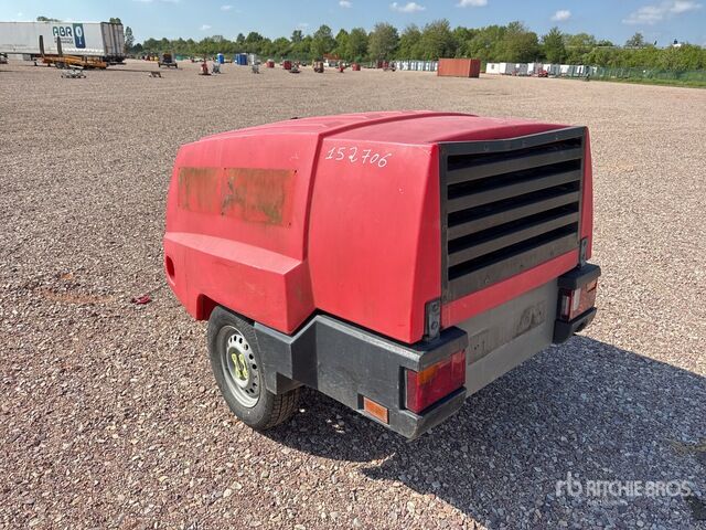 2014 Kaeser M50 Compresseur A Air 1 Essieu S/A ... Air Compressor - Compresor de aire: foto 2 2014 Kaeser M50 Compresseur A Air 1 Essieu S/A ... Air Compressor - Compresor de aire: foto 2