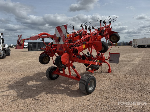 2015 Kuhn GF10802TGII 10.8 m Semi-Mount 10 Rotor Faneuse Hay Tedder - Henificadora: foto 4 2015 Kuhn GF10802TGII 10.8 m Semi-Mount 10 Rotor Faneuse Hay Tedder - Henificadora: foto 4