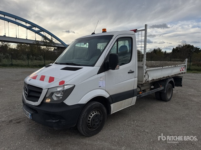 2016 Mercedes-Benz Sprinter 516 CDI 4x2 Camion Benne Dump Truck: Light Duty - Volquete camión: foto 1 2016 Mercedes-Benz Sprinter 516 CDI 4x2 Camion Benne Dump Truck: Light Duty - Volquete camión: foto 1