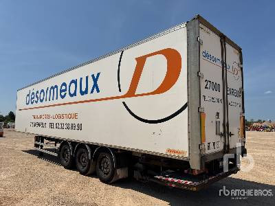 FRUEHAUF Tri/A Semi-Remorque Fourgon - Semirremolque plataforma/ Caja abierta: foto 2 FRUEHAUF Tri/A Semi-Remorque Fourgon - Semirremolque plataforma/ Caja abierta: foto 2