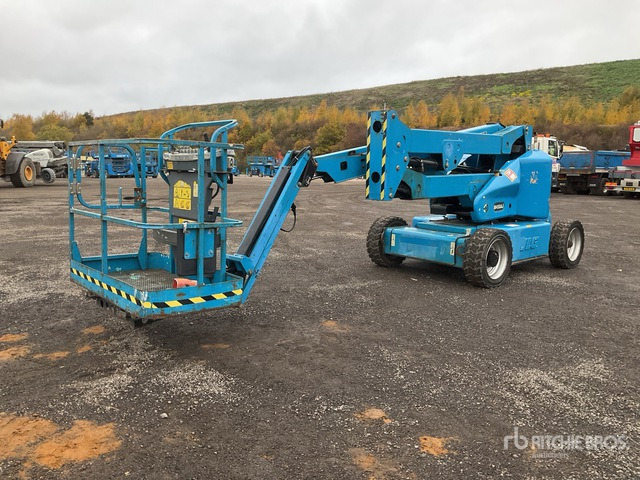 2012 JLG M450AJ 2WD Hybrid Articulating Boom Lift - Plataforma articulada: foto 3 2012 JLG M450AJ 2WD Hybrid Articulating Boom Lift - Plataforma articulada: foto 3