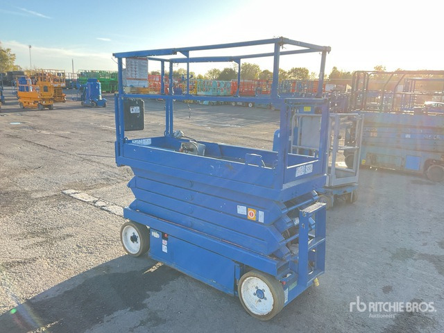 2012 Skyjack SJIII3226 Electric Scissor Lift - Plataforma de tijeras: foto 4 2012 Skyjack SJIII3226 Electric Scissor Lift - Plataforma de tijeras: foto 4