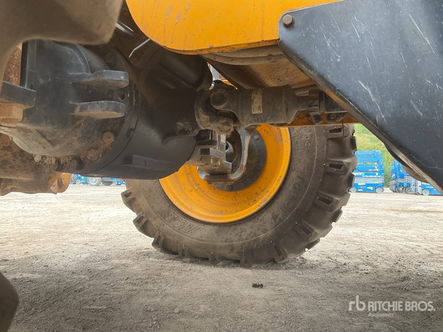 2014 JCB 535-125 Telehandler - Manipulador telescópico: foto 5 2014 JCB 535-125 Telehandler - Manipulador telescópico: foto 5