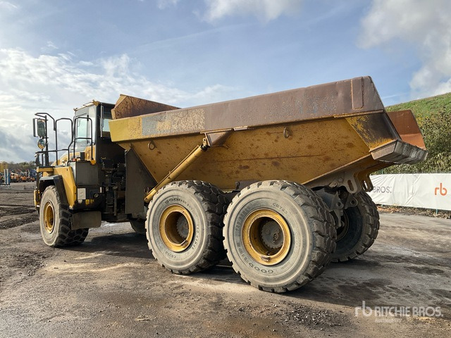 2015 Komatsu HM300-3 Articulated Dump Truck - Dúmper articulado: foto 4 2015 Komatsu HM300-3 Articulated Dump Truck - Dúmper articulado: foto 4