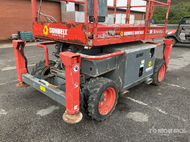 2015 Skyjack SJ6826RT 4x4 Diesel Scissor Lift - Plataforma de tijeras: foto 5 2015 Skyjack SJ6826RT 4x4 Diesel Scissor Lift - Plataforma de tijeras: foto 5