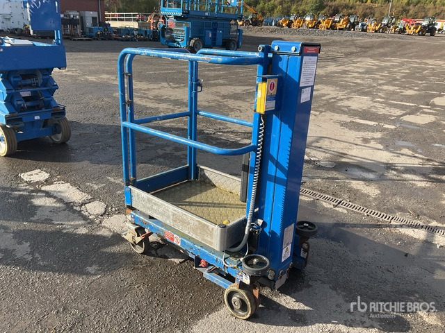 2016 Power Tower Nano Vertical Mast Lift - Plataforma de mástil vertical: foto 3 2016 Power Tower Nano Vertical Mast Lift - Plataforma de mástil vertical: foto 3