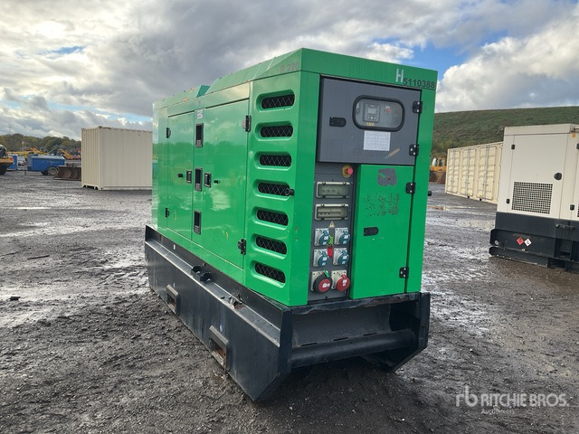 2016 Sdmo R220C3 200 kVA Skid-Mounted Generator Set - Generador industriale: foto 4 2016 Sdmo R220C3 200 kVA Skid-Mounted Generator Set - Generador industriale: foto 4