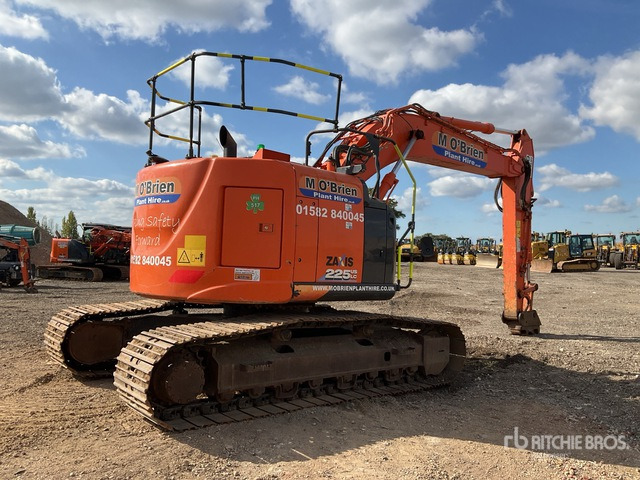 2018 Hitachi ZX225USLC-6 Tracked Excavator - Excavadora de cadenas: foto 4 2018 Hitachi ZX225USLC-6 Tracked Excavator - Excavadora de cadenas: foto 4