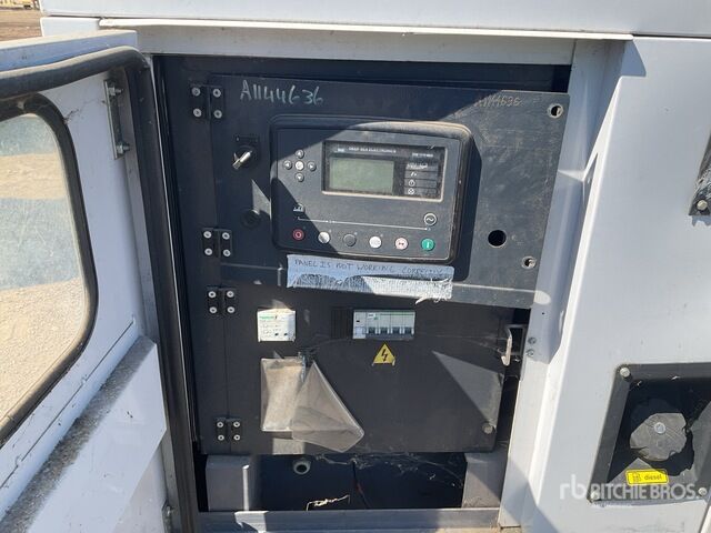 2020 Atlas Copco QES 40 42 kVA Skid-Mounted (Inoperable) Generator Set - Generador industriale: foto 5 2020 Atlas Copco QES 40 42 kVA Skid-Mounted (Inoperable) Generator Set - Generador industriale: foto 5