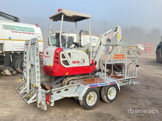 2020 Takeuchi TB216 C/W Indespension Utility Traile ... Mini Excavator: <6.6t - Miniexcavadora: foto 3 2020 Takeuchi TB216 C/W Indespension Utility Traile ... Mini Excavator: <6.6t - Miniexcavadora: foto 3