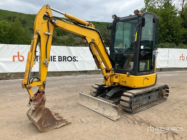 2021 Komatsu PC26MR-3 Mini Excavator: <6.6t - Miniexcavadora: foto 1 2021 Komatsu PC26MR-3 Mini Excavator: <6.6t - Miniexcavadora: foto 1