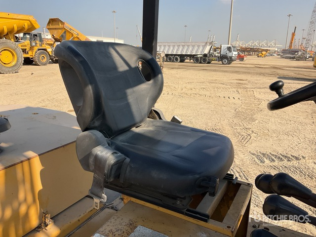 2004 Cat DP150 15 ton Forklift - Carretilla elevadora diésel: foto 5 2004 Cat DP150 15 ton Forklift - Carretilla elevadora diésel: foto 5