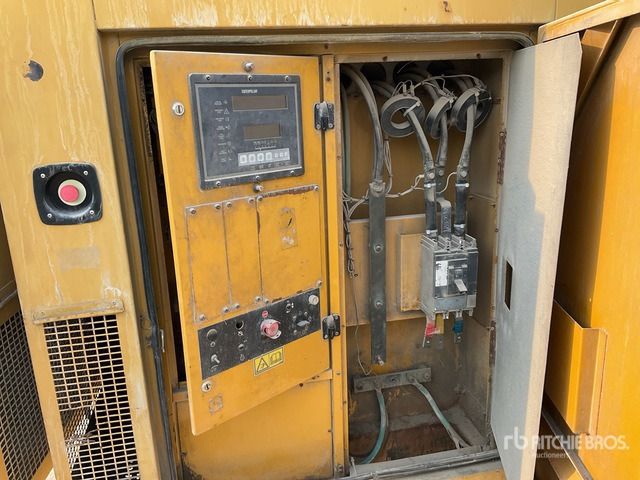 2006 Cat 3406 365 kVA Skid-Mounted Generator Set - Generador industriale: foto 4 2006 Cat 3406 365 kVA Skid-Mounted Generator Set - Generador industriale: foto 4