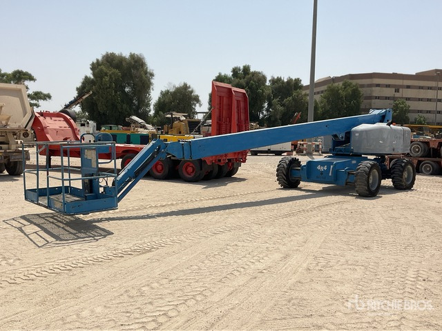 2006 Genie S85 4WD Diesel Telescopic Boom Lift - Plataforma telescopica: foto 1 2006 Genie S85 4WD Diesel Telescopic Boom Lift - Plataforma telescopica: foto 1