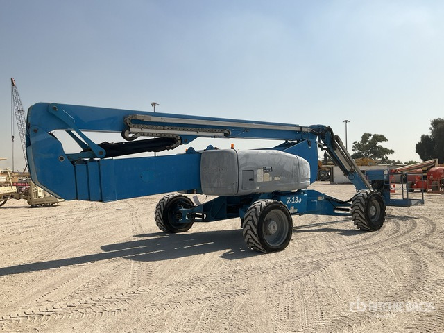2006 Genie Z135/70 4WD Diesel Articulating Boom Lift - Plataforma articulada: foto 3 2006 Genie Z135/70 4WD Diesel Articulating Boom Lift - Plataforma articulada: foto 3