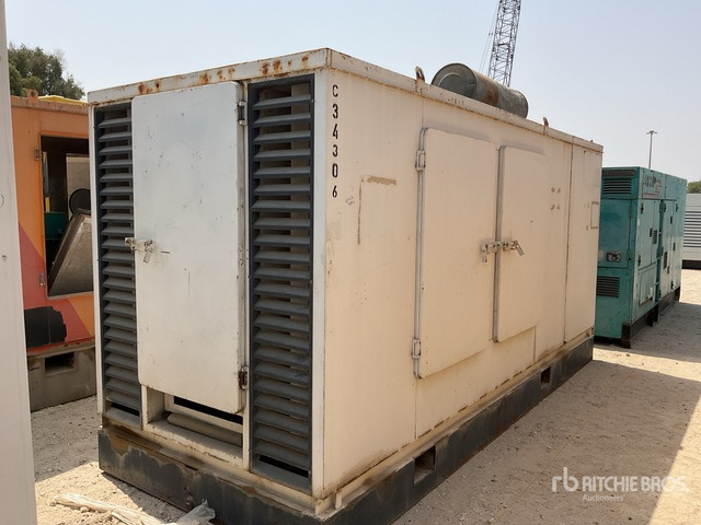 2011 Cummins 344 kVA Skid-Mounted (Inoperable) Generator Set - Generador industriale: foto 4 2011 Cummins 344 kVA Skid-Mounted (Inoperable) Generator Set - Generador industriale: foto 4