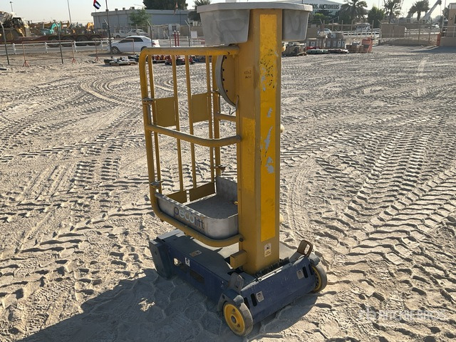 2014 Power Tower Peco Vertical Mast Lift - Plataforma de mástil vertical: foto 2 2014 Power Tower Peco Vertical Mast Lift - Plataforma de mástil vertical: foto 2