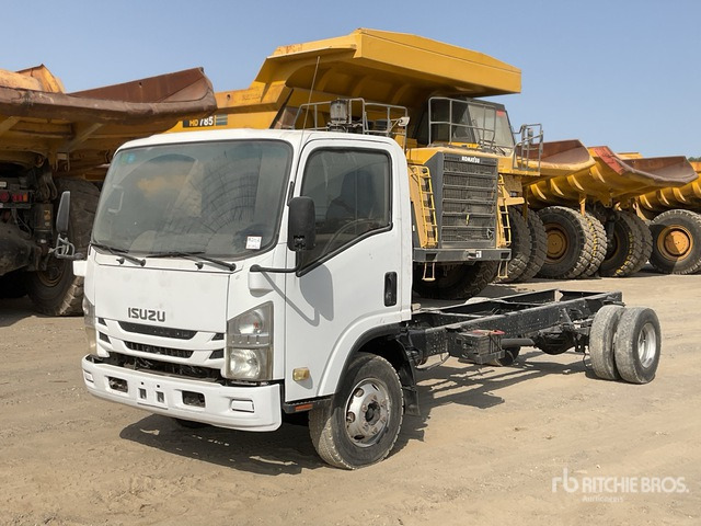 2019 Isuzu NPR 4x2 Cab and Chassis - Chasis camión: foto 1 2019 Isuzu NPR 4x2 Cab and Chassis - Chasis camión: foto 1