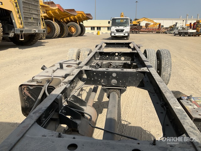 2019 Isuzu NPR 4x2 Cab and Chassis - Chasis camión: foto 5 2019 Isuzu NPR 4x2 Cab and Chassis - Chasis camión: foto 5