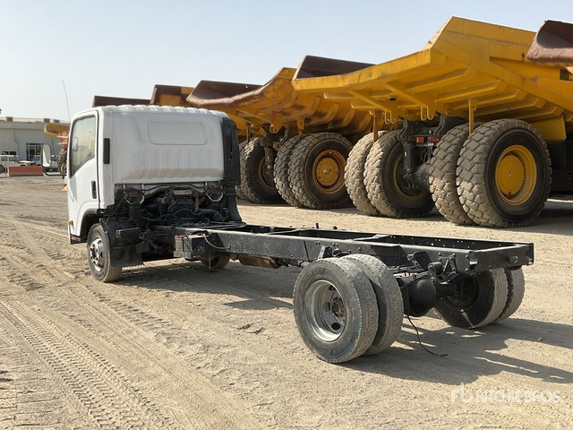 2019 Isuzu NPR 4x2 Cab and Chassis - Chasis camión: foto 3 2019 Isuzu NPR 4x2 Cab and Chassis - Chasis camión: foto 3