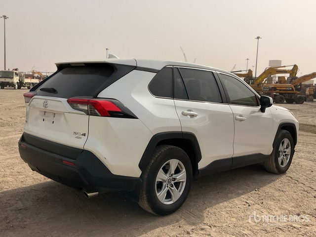 2019 Toyota RAV4 4WD SUV - SUV/ Todoterreno: foto 3 2019 Toyota RAV4 4WD SUV - SUV/ Todoterreno: foto 3