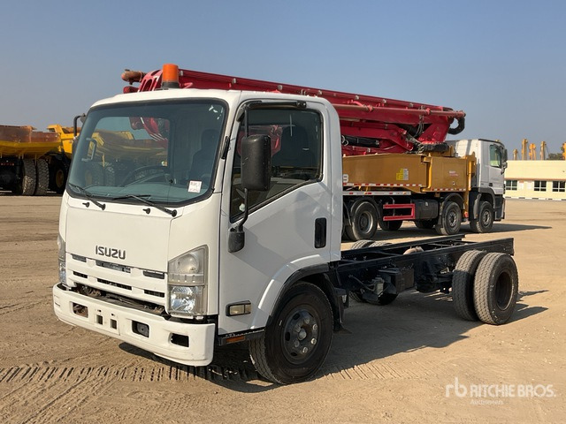 2020 Isuzu Reward NP 4x2 Cab and Chassis - Desbrozadora de martillos/ Trituradora: foto 2 2020 Isuzu Reward NP 4x2 Cab and Chassis - Desbrozadora de martillos/ Trituradora: foto 2