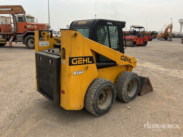 2022 Gehl R164 - Minicargadora: foto 4 2022 Gehl R164 - Minicargadora: foto 4