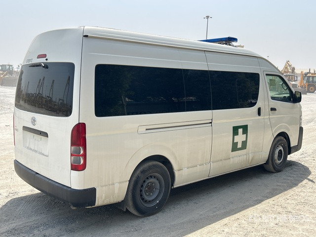 2022 Toyota Hiace High Roof 4x2 Ambulance - Ambulancia: foto 4 2022 Toyota Hiace High Roof 4x2 Ambulance - Ambulancia: foto 4