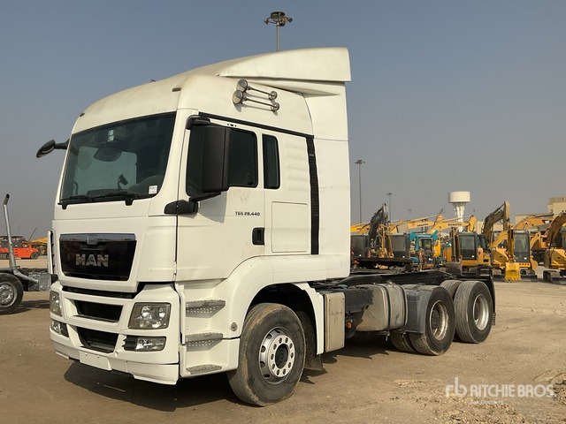 2016 MAN TGS28.440 6x4 T/A Sleeper Truck Tractor - Cabeza tractora: foto 1 2016 MAN TGS28.440 6x4 T/A Sleeper Truck Tractor - Cabeza tractora: foto 1
