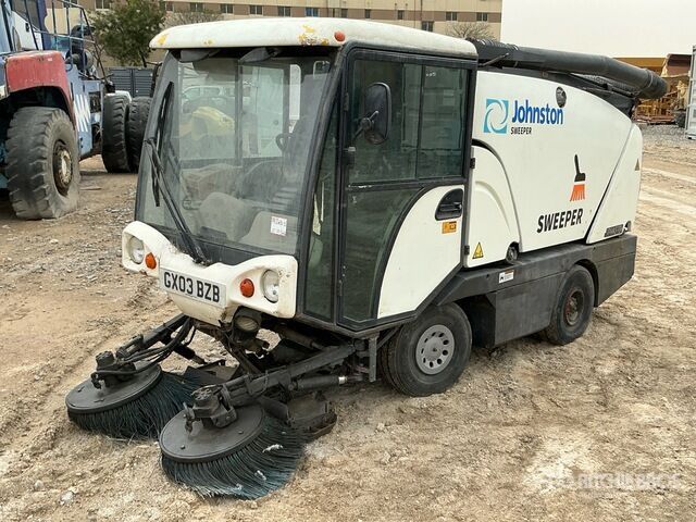 Johnston 142A Sweeper Truck - Barredora vial: foto 1 Johnston 142A Sweeper Truck - Barredora vial: foto 1