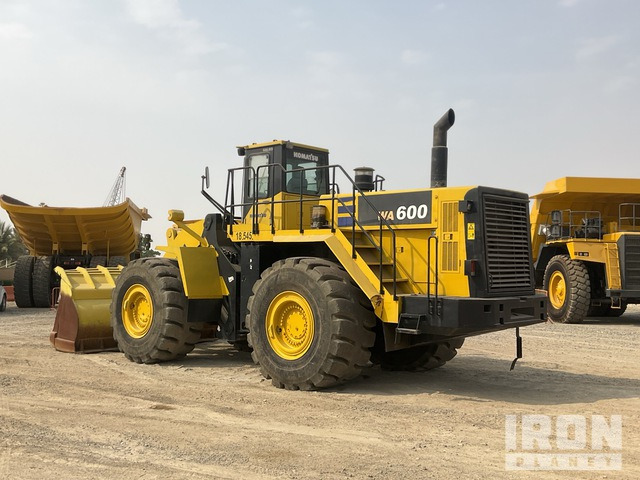 Komatsu WA600-6 - Cargadora de ruedas: foto 4 Komatsu WA600-6 - Cargadora de ruedas: foto 4