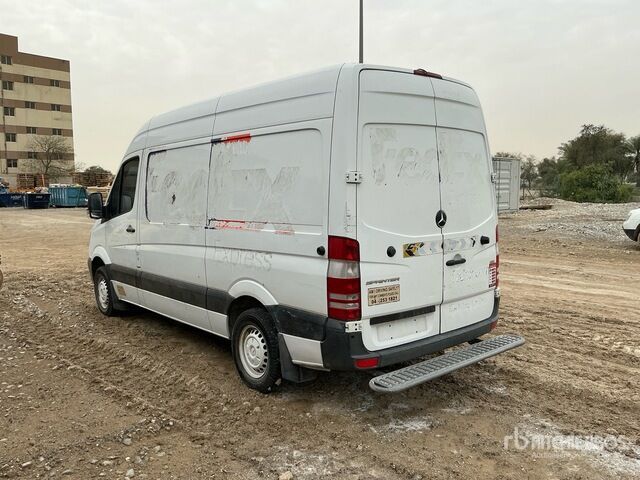 2016 Mercedes-Benz Sprinter 316 (Inoperable) Cargo Van - Vehículo comercial ligero: foto 2 2016 Mercedes-Benz Sprinter 316 (Inoperable) Cargo Van - Vehículo comercial ligero: foto 2