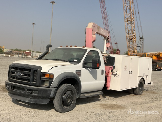 2008 Ford F550 XL Super Duty 4x4 Service Truck - Vehículo municipal: foto 2 2008 Ford F550 XL Super Duty 4x4 Service Truck - Vehículo municipal: foto 2