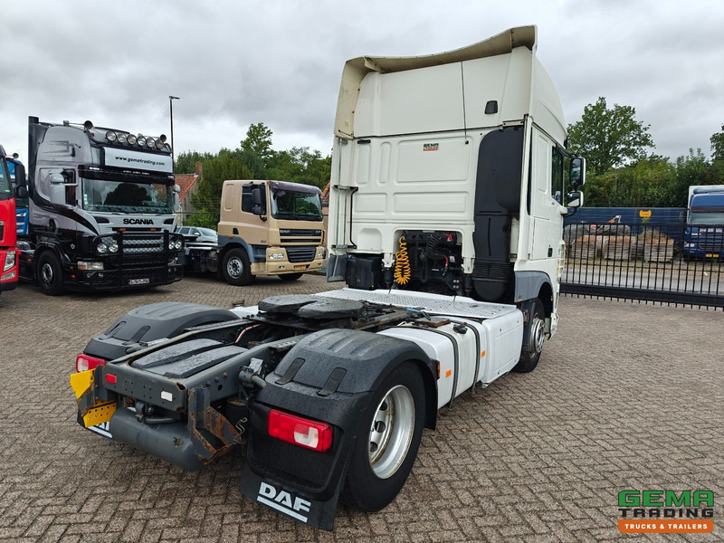 DAF FT XF460 4x2 SuperSpaceCab Euro6 - Handgeschakeld - Dubbele Tanks - 800.000km - Cabeza tractora: foto 3 DAF FT XF460 4x2 SuperSpaceCab Euro6 - Handgeschakeld - Dubbele Tanks - 800.000km - Cabeza tractora: foto 3