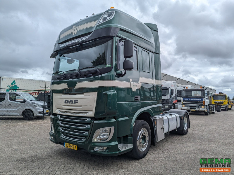 DAF XF 440 FT 4x2 Superspacecab Euro6C - ADR - Dubbele tanks - Standairco - SMARTtachoV2 - 01/2026 APK - Cabeza tractora: foto 1 DAF XF 440 FT 4x2 Superspacecab Euro6C - ADR - Dubbele tanks - Standairco - SMARTtachoV2 - 01/2026 APK - Cabeza tractora: foto 1