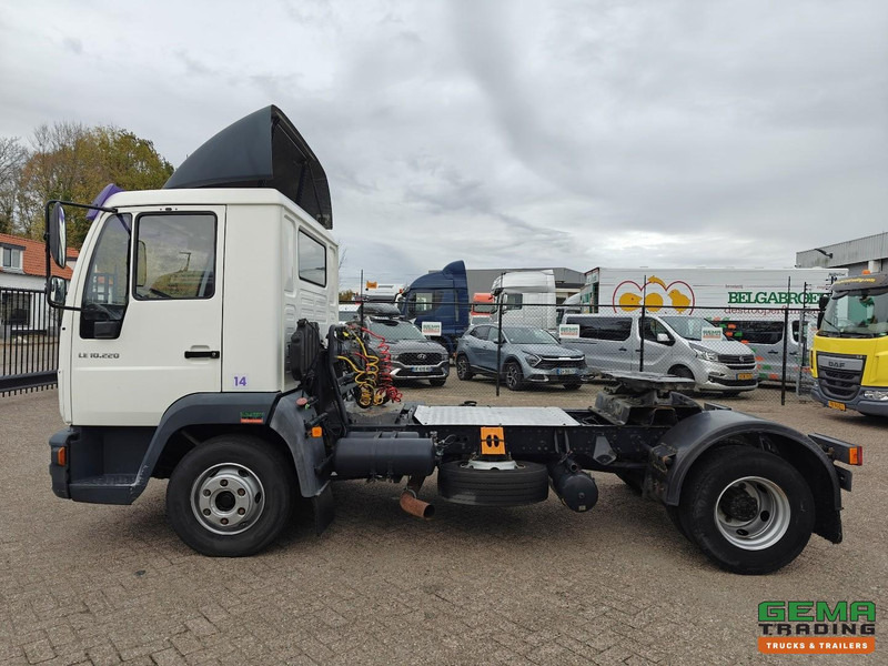 Cabeza tractora MAN LE 10.220 4x2 Dagcabine Euro3 - Handgeschakeld - Analoge Tachograaf - 195.000km: foto 10 Cabeza tractora MAN LE 10.220 4x2 Dagcabine Euro3 - Handgeschakeld - Analoge Tachograaf - 195.000km: foto 10