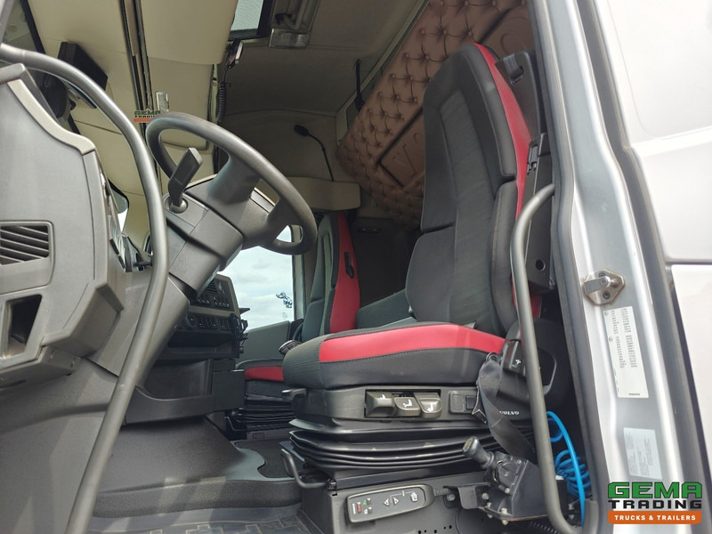 Volvo FH460 4x2 Globetrotter Euro6C - Hydrauliek - Dubbele Tanks - SMARTtachoV2 - 05/2026 APK - Cabeza tractora: foto 5 Volvo FH460 4x2 Globetrotter Euro6C - Hydrauliek - Dubbele Tanks - SMARTtachoV2 - 05/2026 APK - Cabeza tractora: foto 5