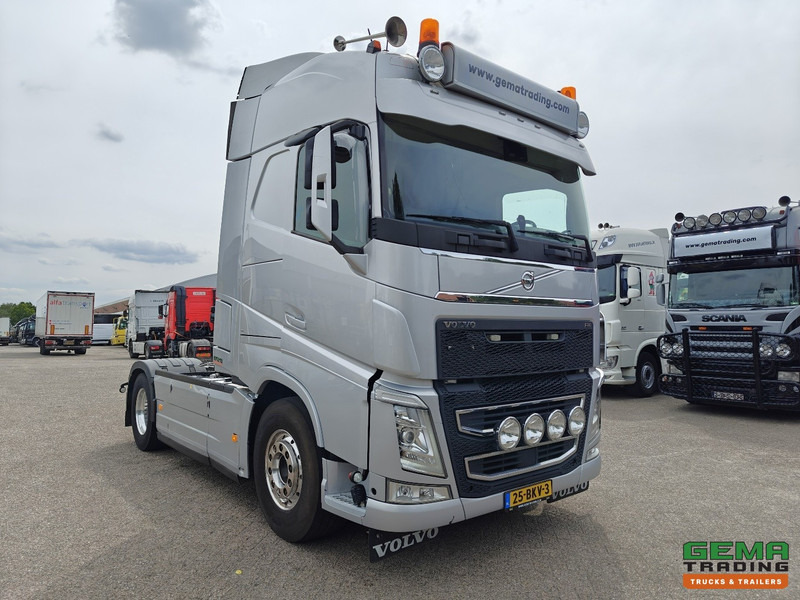 Volvo FH460 4x2 Globetrotter Euro6C - Hydrauliek - Dubbele Tanks - SMARTtachoV2 - 05/2026 APK - Cabeza tractora: foto 2 Volvo FH460 4x2 Globetrotter Euro6C - Hydrauliek - Dubbele Tanks - SMARTtachoV2 - 05/2026 APK - Cabeza tractora: foto 2