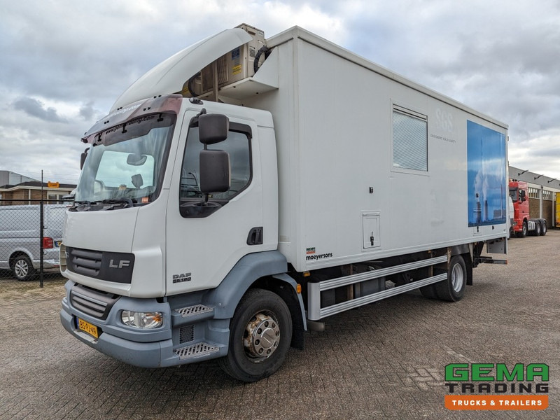 DAF FA LF55.180 4x2 Daycab 15T Euro4 Mobile Office / Camper / Workshop - Manual - Airco - Dhollandia Laadklep 1500KG - 150.000KM (V690) - Camión: foto 4 DAF FA LF55.180 4x2 Daycab 15T Euro4 Mobile Office / Camper / Workshop - Manual - Airco - Dhollandia Laadklep 1500KG - 150.000KM (V690) - Camión: foto 4
