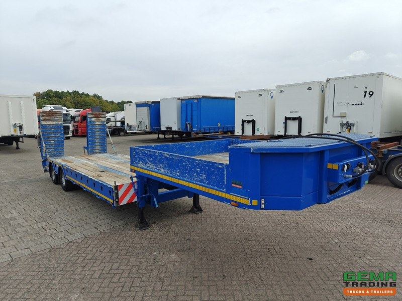 MOL D712/20T/38/47/1 2-Assen SAF - SemiDieplader 11.5m - 93cm - 31480kg Laadvermogen - Hydr. rampen - Góndola rebajadas semirremolque: foto 4 MOL D712/20T/38/47/1 2-Assen SAF - SemiDieplader 11.5m - 93cm - 31480kg Laadvermogen - Hydr. rampen - Góndola rebajadas semirremolque: foto 4