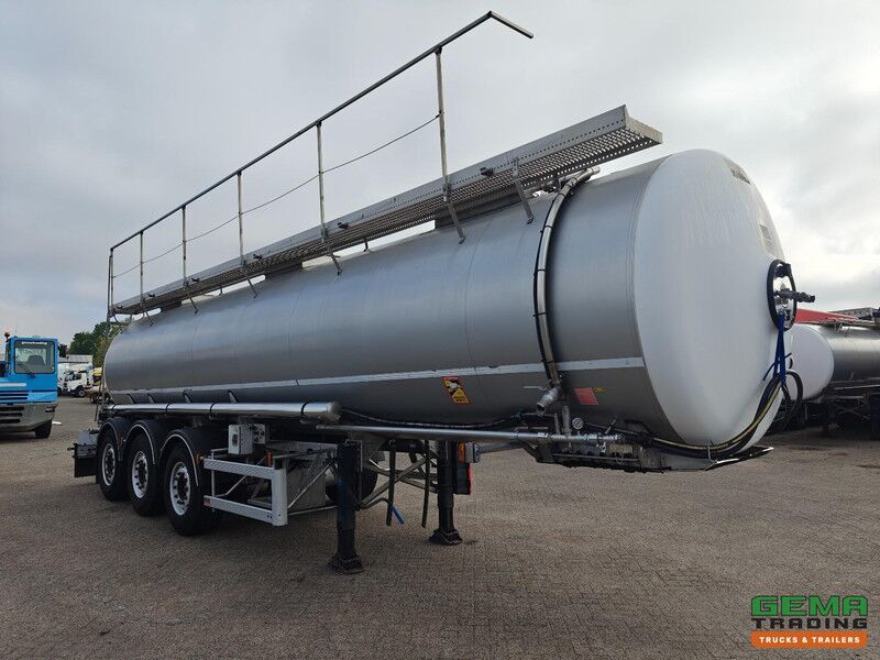 Magyar SR A1 SD2A0N SRMAGS 25000L - Chemie/Agro Geïsolleerde Tank - Hydraulische Lospomp - 1 Compartiment - Alcoa - 5380KG - SAF assen Schijfrem - Cisterna semirremolque: foto 2 Magyar SR A1 SD2A0N SRMAGS 25000L - Chemie/Agro Geïsolleerde Tank - Hydraulische Lospomp - 1 Compartiment - Alcoa - 5380KG - SAF assen Schijfrem - Cisterna semirremolque: foto 2