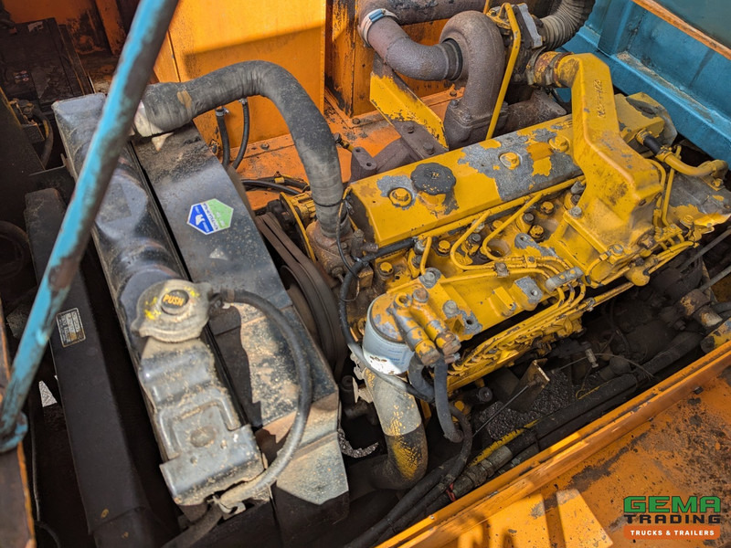 Dúmper Morooka MST-1100 Rupsdumper / Werktuigdrager - Platte kiepbak + Hiab 026 T3 Kraan - Komatsu 6Cil: foto 17