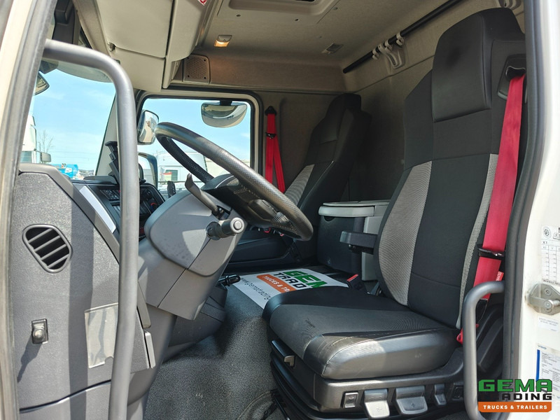 Camión caja cerrada Renault D240 4x2 HalveSlaapcab Euro6E - Gesloten Bak 7.2m - Laadklep 1500kg - 02/2026 APK: foto 6